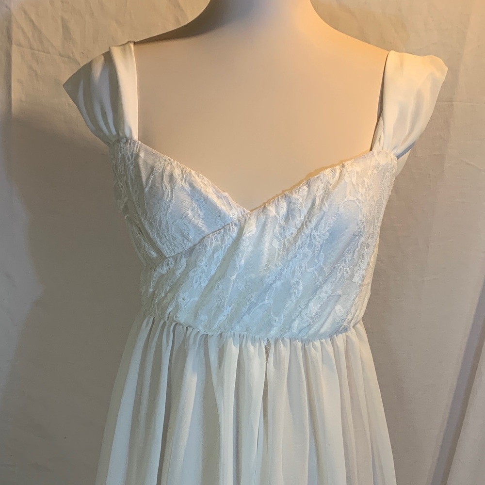 Elegant White maternity photo Dress